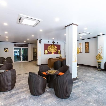 Ratana Hotel Csiangmaj Kültér fotó