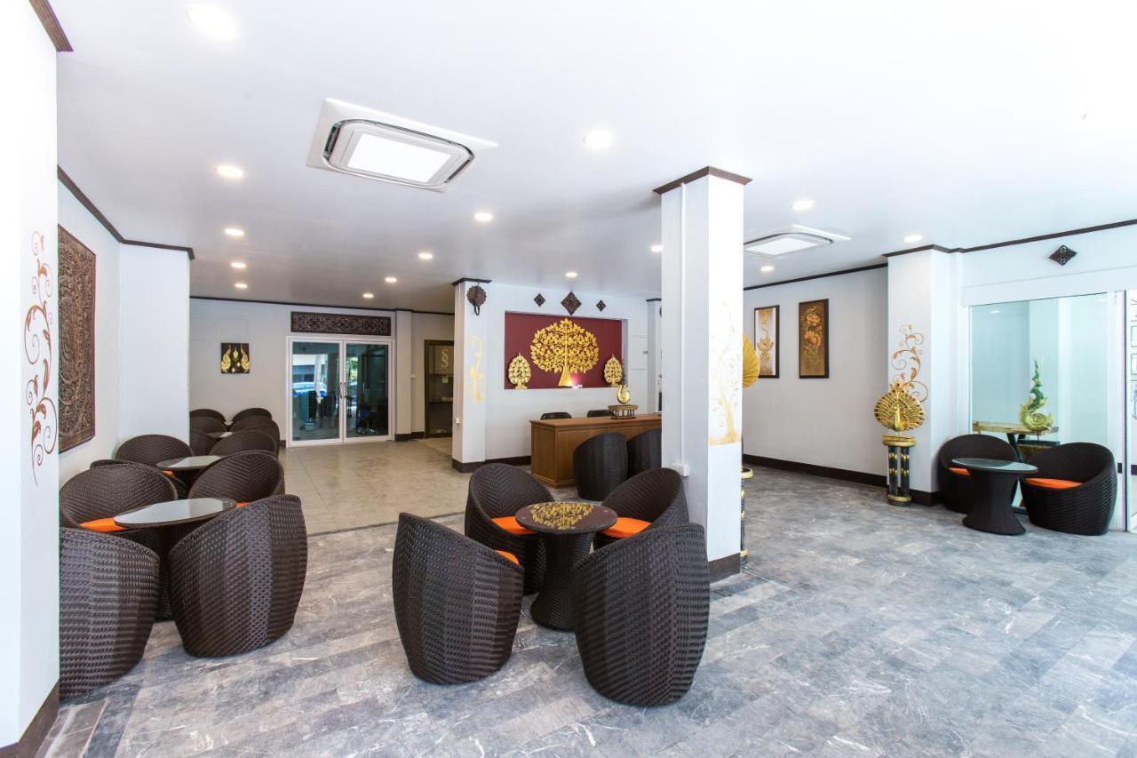 Ratana Hotel Csiangmaj Kültér fotó